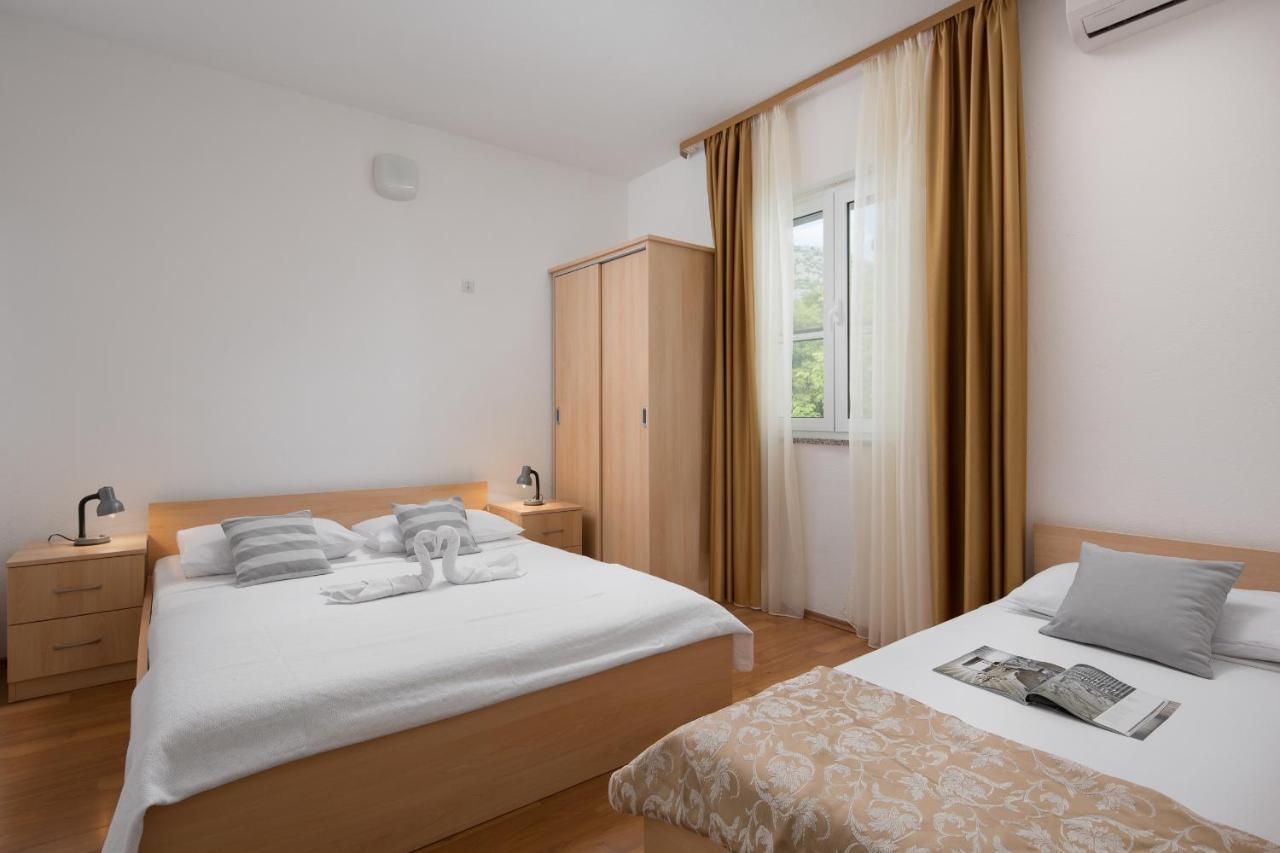 Pansion Andelko Bed and Breakfast Starigrad Paklenica Exteriör bild